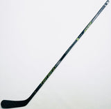 New Artemi Panarin CCM Ribcor Reckoner Hockey Stick-RH-90-P90-Grip