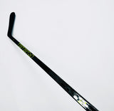 New Artemi Panarin CCM Ribcor Reckoner Hockey Stick-RH-90-P90-Grip