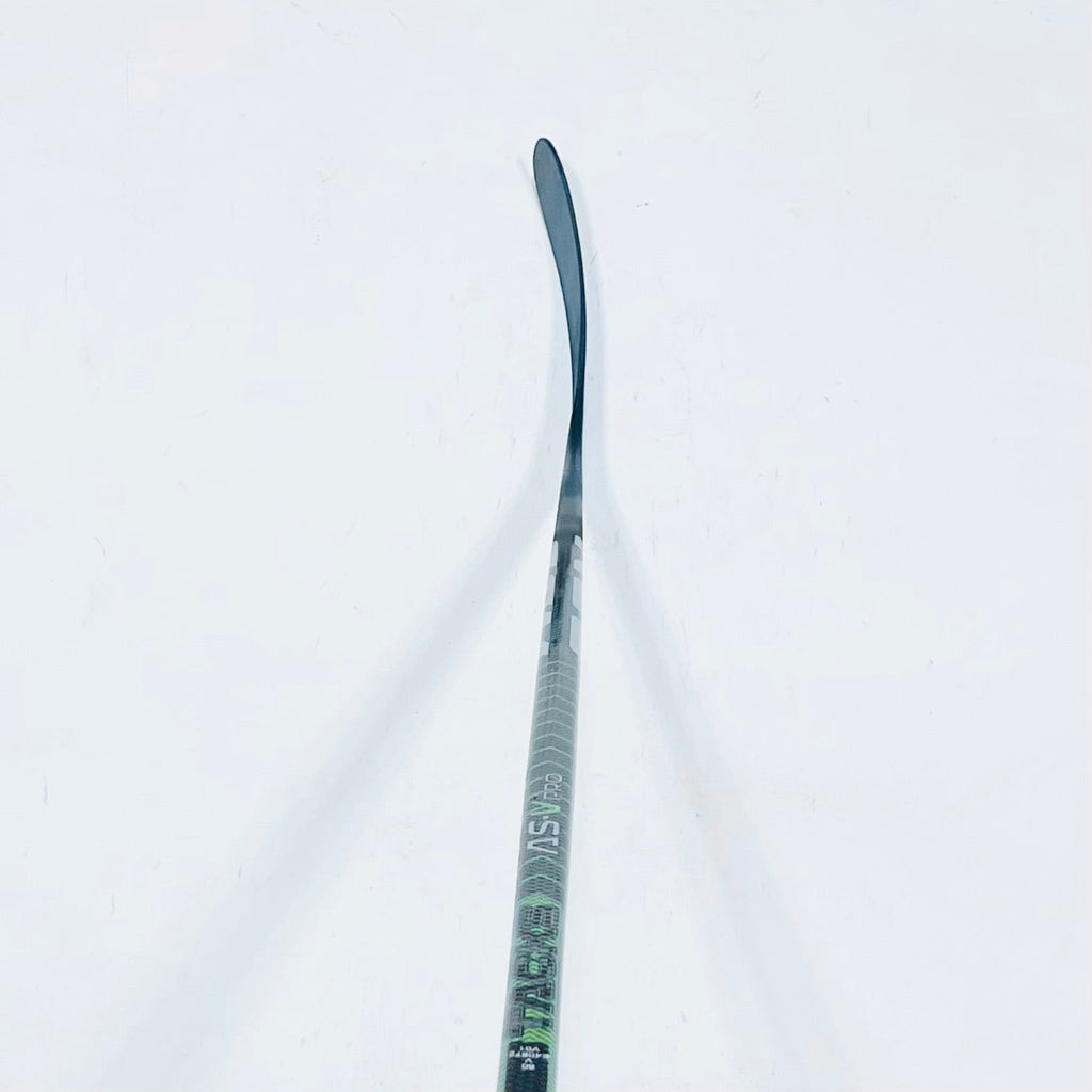 New CCM Supertacks AS-V  Pro Hockey Stick-RH-80 Flex-P90M-Grip W/ Bubble Texture