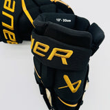 Like New Colorado College Bauer Vapor Hyperlite Hockey Gloves-13"