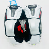 New Bauer Vapor Hyperlite Elbow Pads-Medium