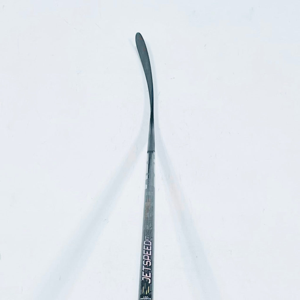 New Silver CCM Jetspeed FT5 Pro Hockey Stick-RH-P90-90 Flex-Grip W/ Bubble Texture
