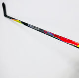 New Custom Red Bauer Vapor FlyLite (Ultra Sonic Build)-RH-65-P88-Grip W/ Corner Tactile-Intermediate