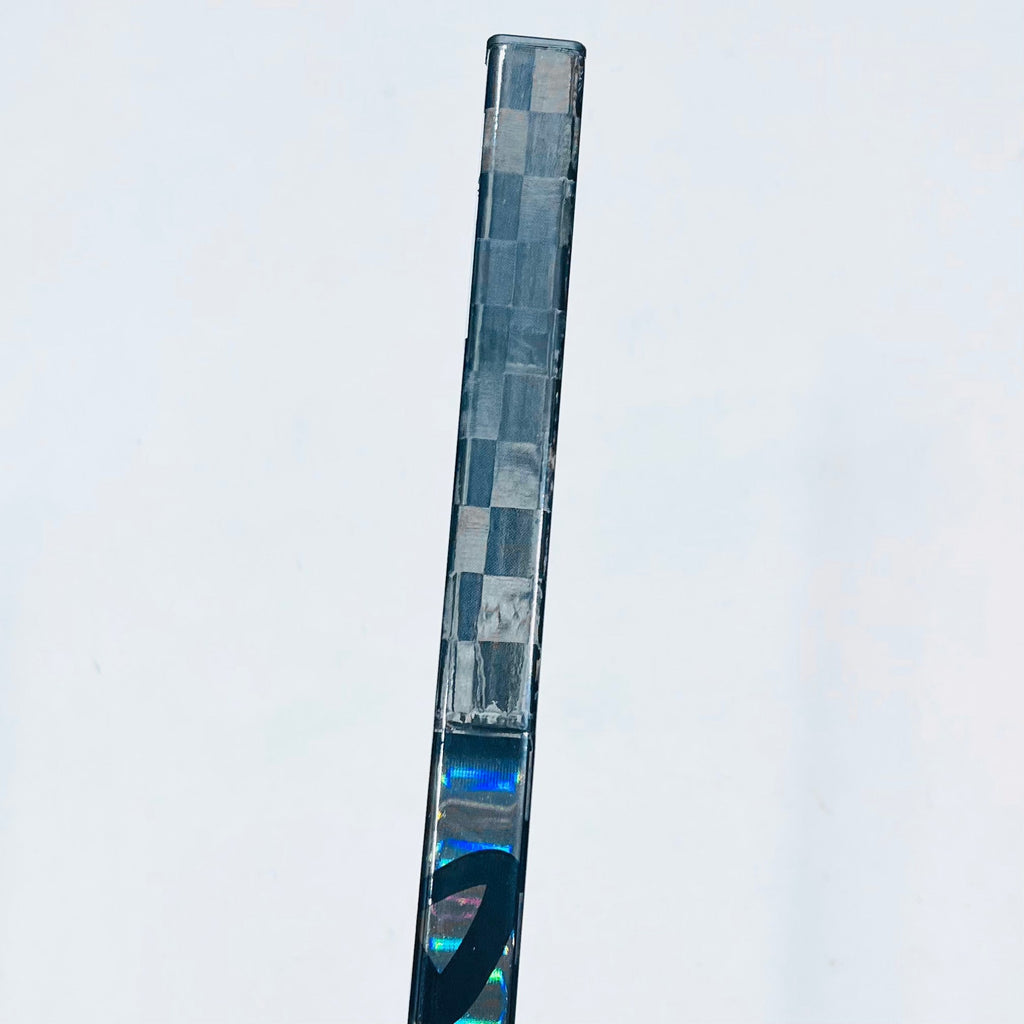 New Bauer AG5NT Hockey Stick-RH-102 Flex-P92-Grip W/ Corner Tactile-73" Against the Wall