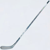New Bauer Vapor Hyperlite Hockey Stick-RH-P28-95 Flex-Grip