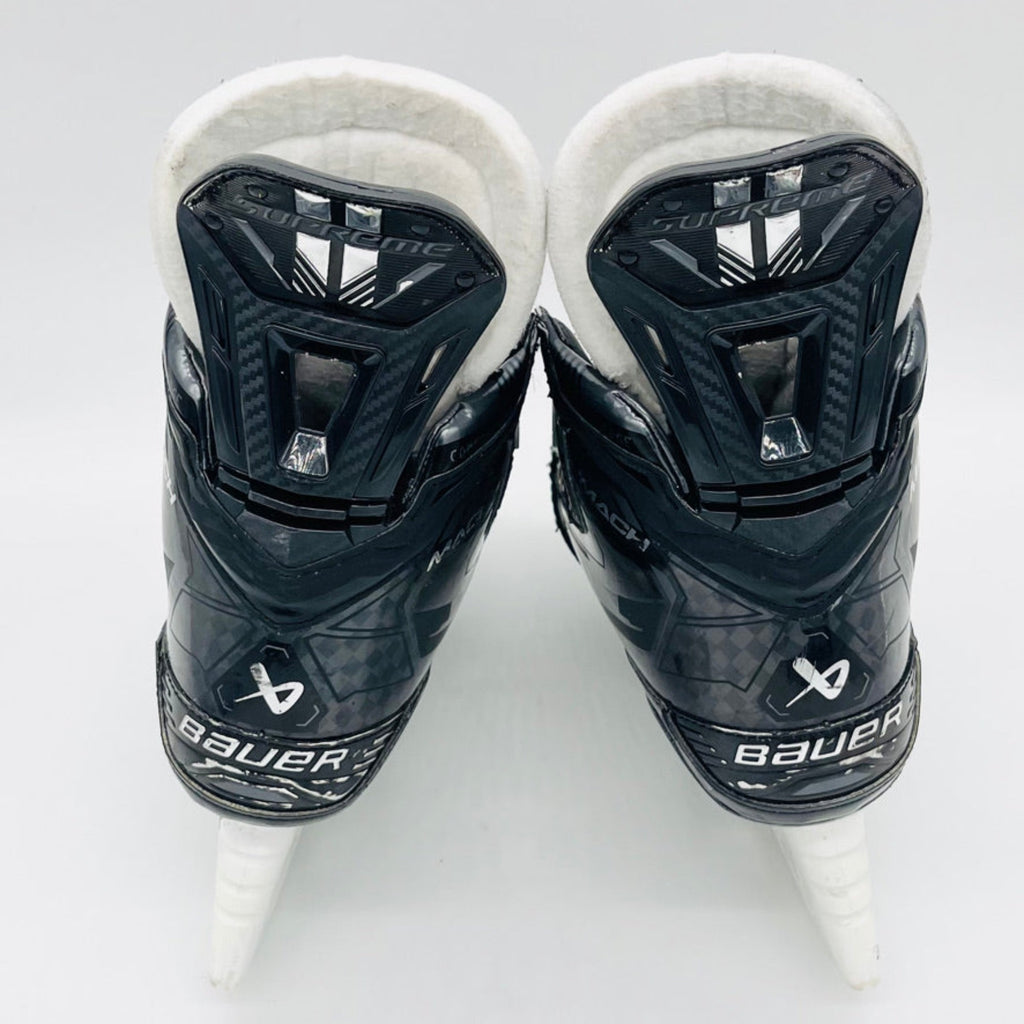 Bauer Supreme MACH Hockey Skates-R: 7 1/2 L: 8 D/A-272