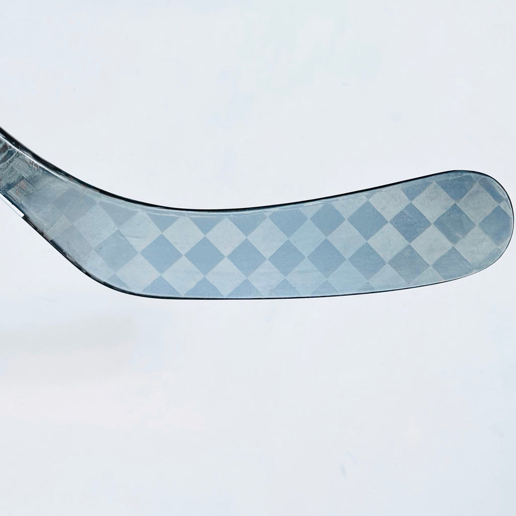 SIG PRO SERIES Hockey Stick (375 Grams)-LH-70 Flex-P92-Grip-Hybrid Kick (Nexus/Jetspeed)
